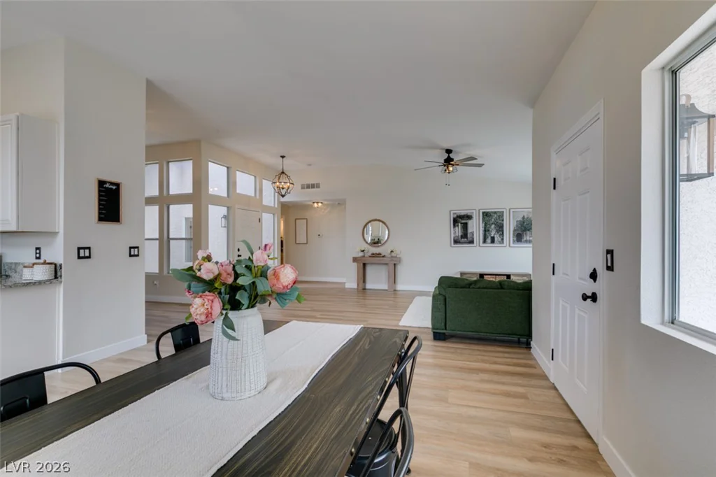 2052 Angel Falls, Henderson, NV 89074