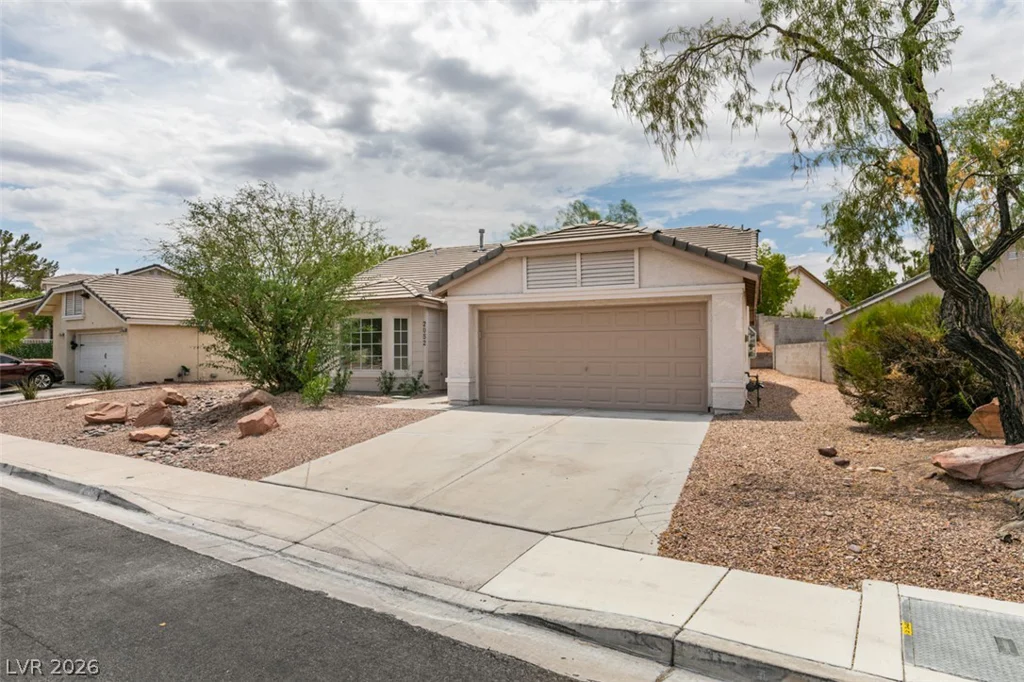 2052 Angel Falls, Henderson, NV 89074