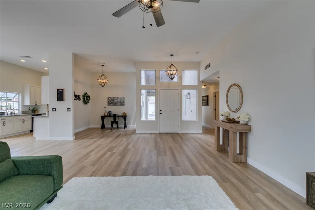 2052 Angel Falls, Henderson, NV 89074