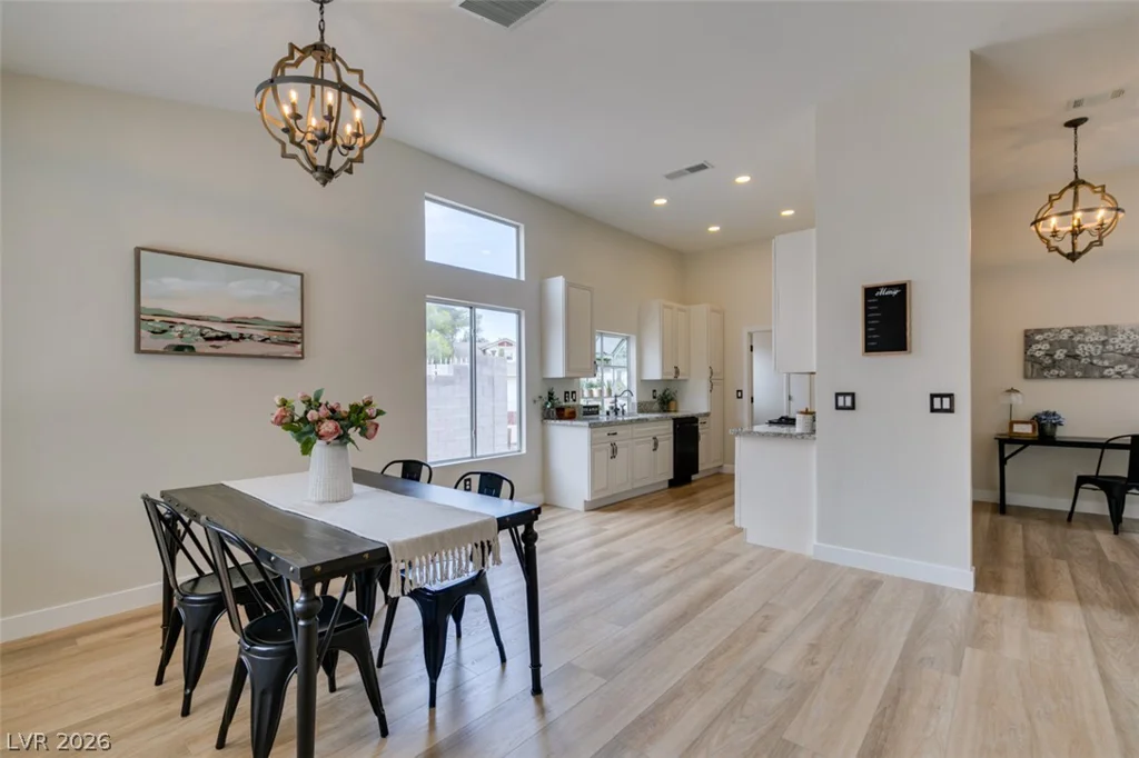 2052 Angel Falls, Henderson, NV 89074