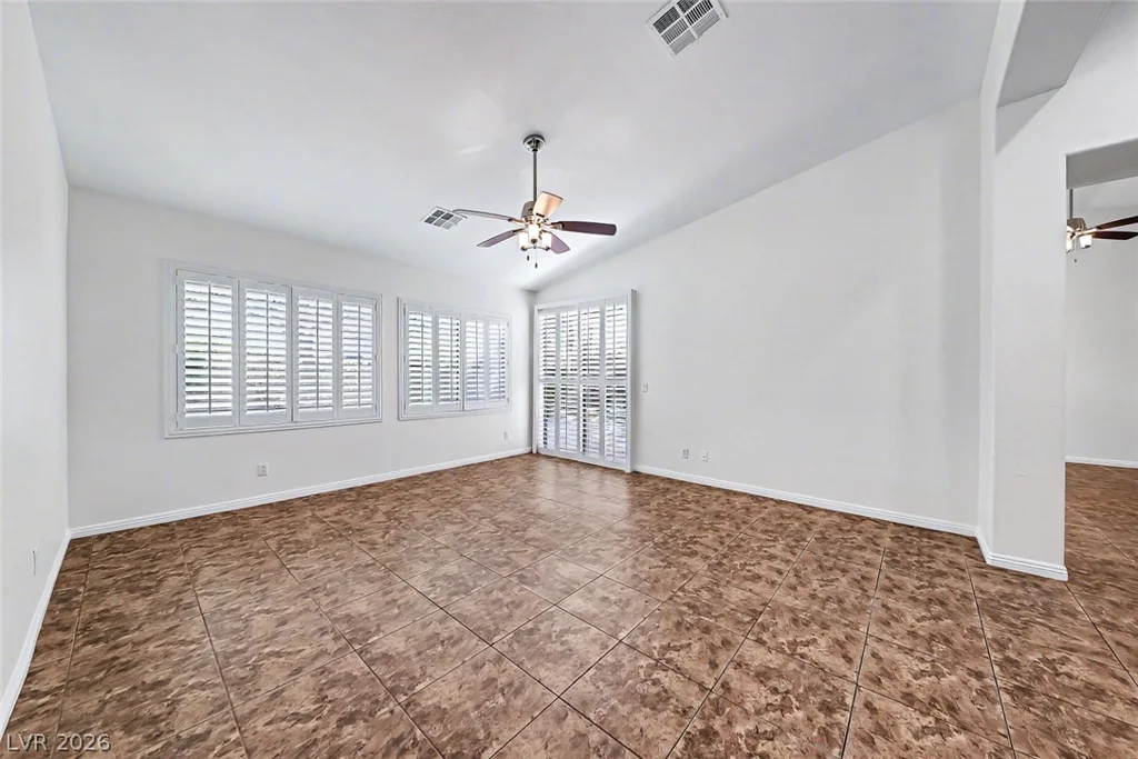 8117 Orchard Glen, Las Vegas, NV 89131