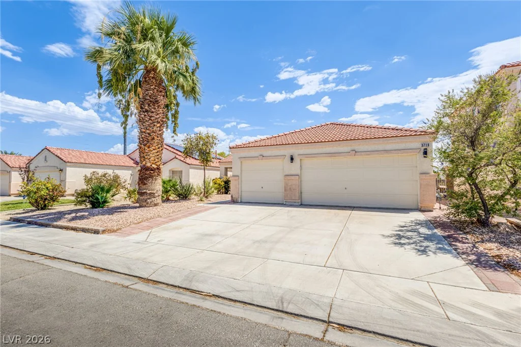 3719 Maple Creek, North Las Vegas, NV 89031