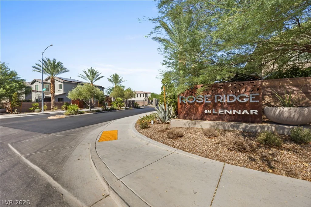 936 Lotus Falls, Henderson, NV 89052