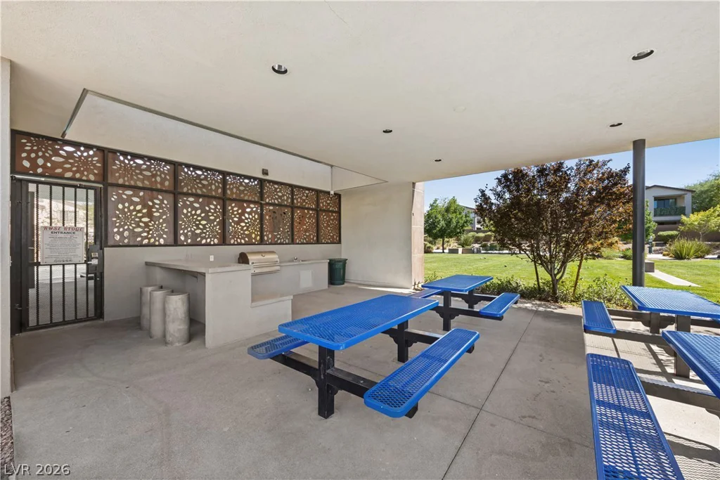 936 Lotus Falls, Henderson, NV 89052