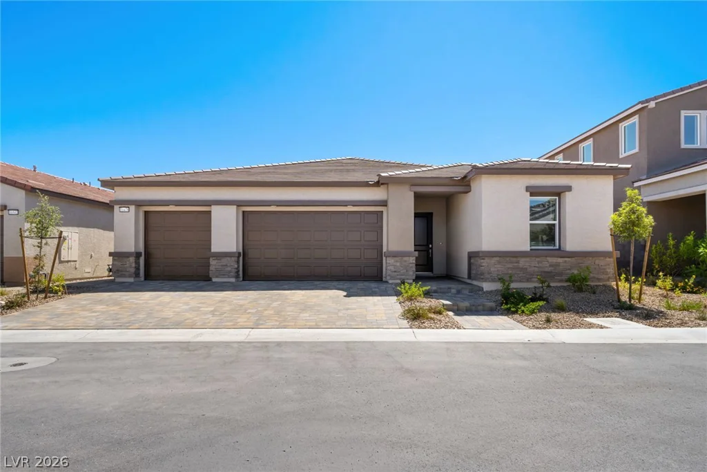 10478 Diana Summit, Las Vegas, NV 89143