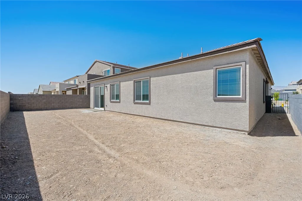 10478 Diana Summit, Las Vegas, NV 89143