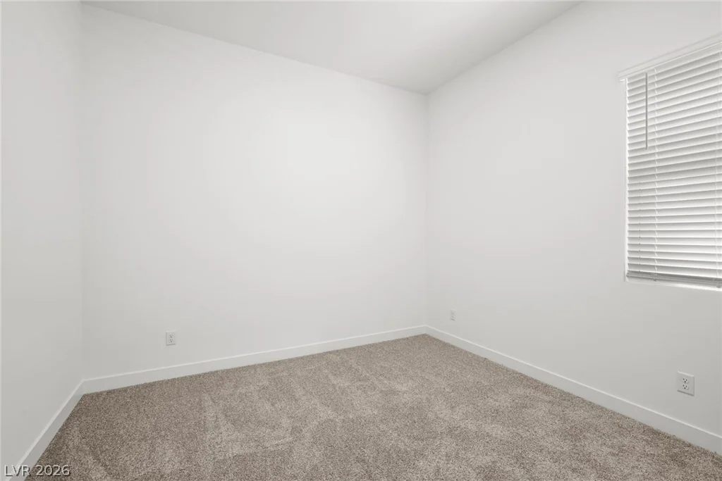 10478 Diana Summit, Las Vegas, NV 89143