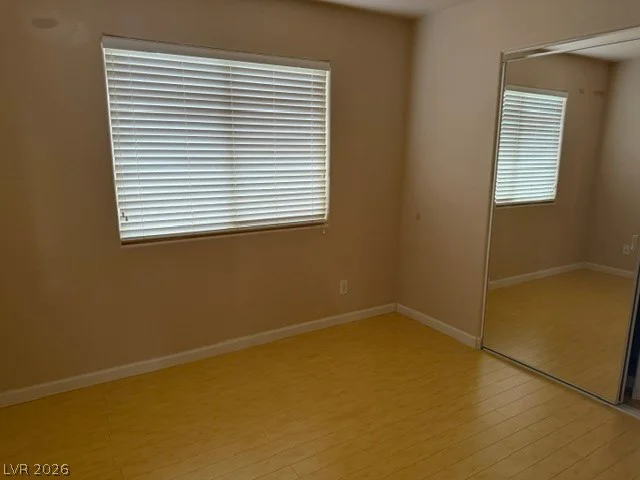 9042 Iron Crow, Las Vegas, NV 89147
