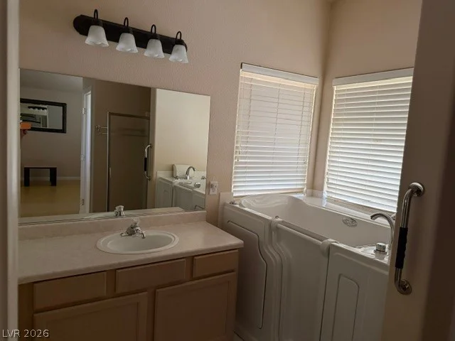 9042 Iron Crow, Las Vegas, NV 89147