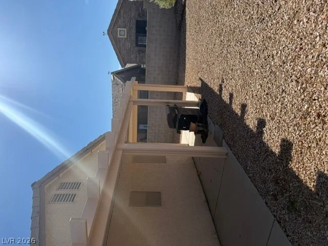 9042 Iron Crow, Las Vegas, NV 89147