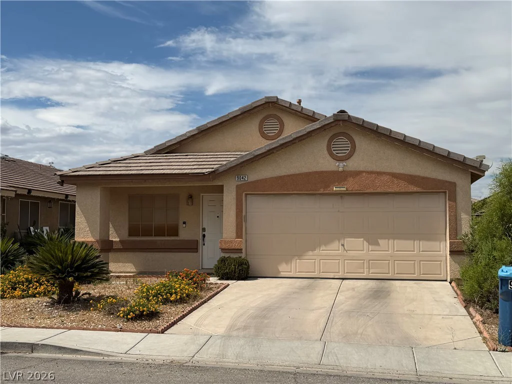 9042 Iron Crow, Las Vegas, NV 89147