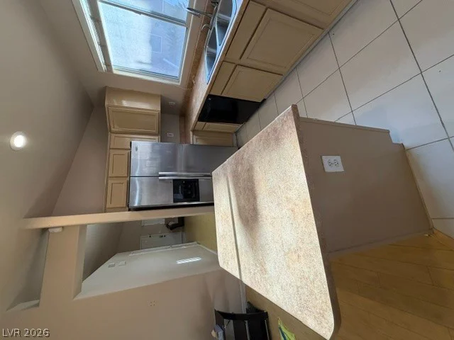 9042 Iron Crow, Las Vegas, NV 89147
