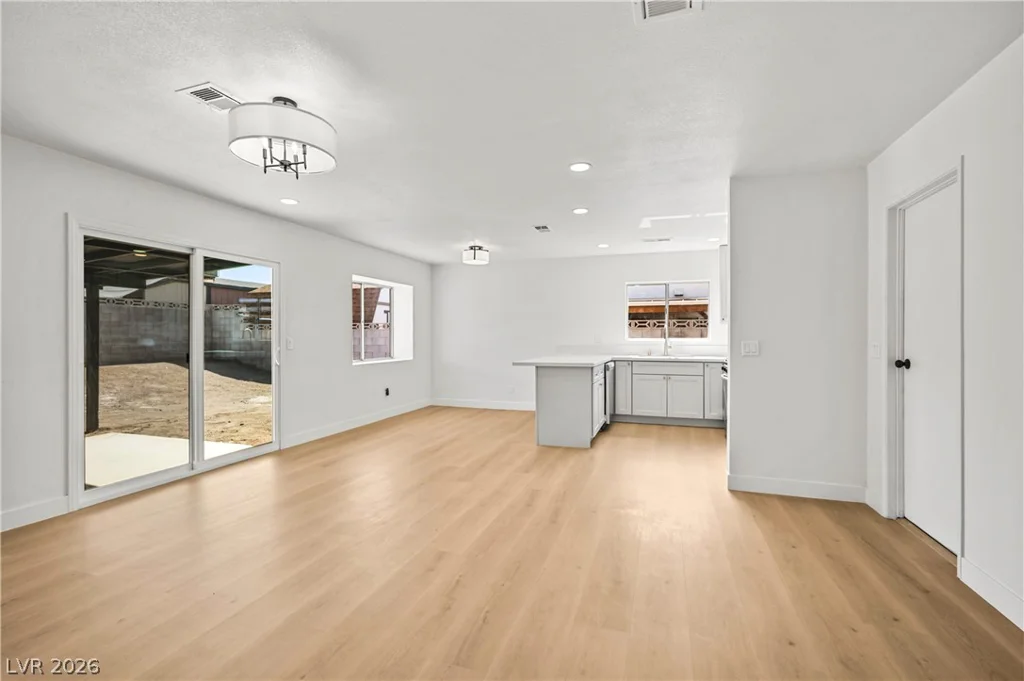 544 Rolly, Henderson, NV 89011