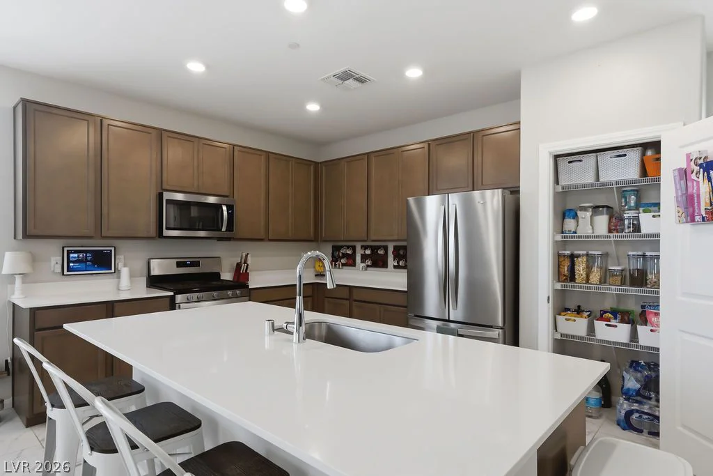 5422 Pico Viejo, Las Vegas, NV 89166