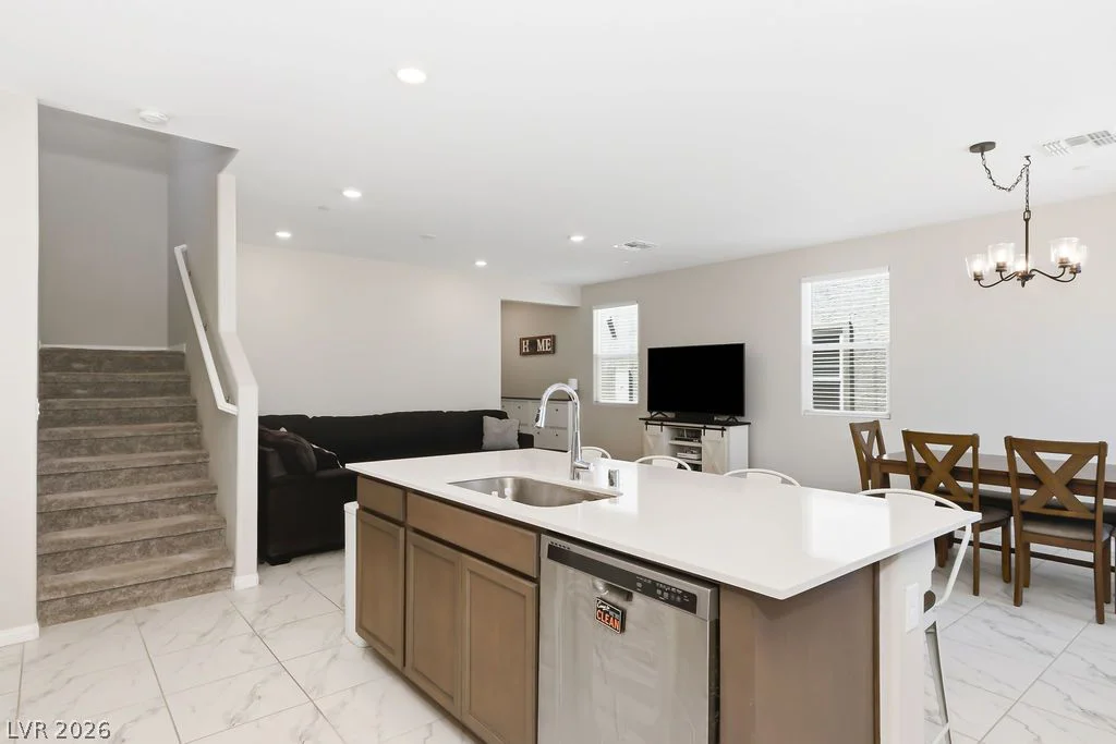 5422 Pico Viejo, Las Vegas, NV 89166