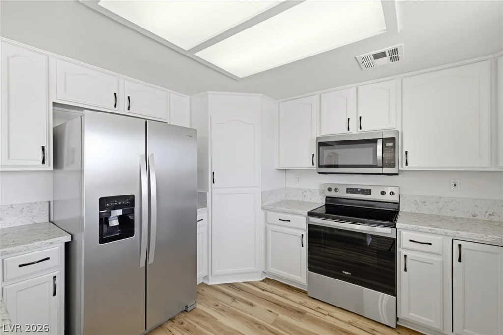 841 Falcon, Pahrump, NV 89048