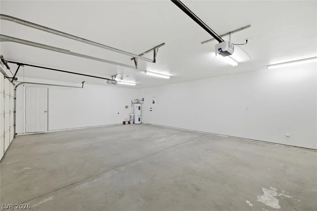 841 Falcon, Pahrump, NV 89048