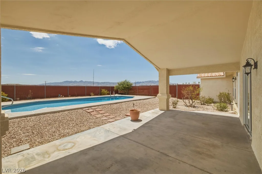 841 Falcon, Pahrump, NV 89048