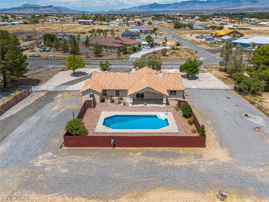 841 Falcon, Pahrump, NV 89048