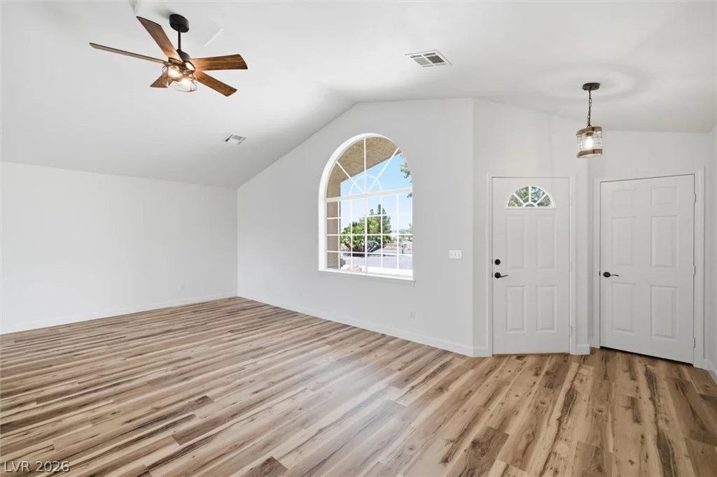841 Falcon, Pahrump, NV 89048