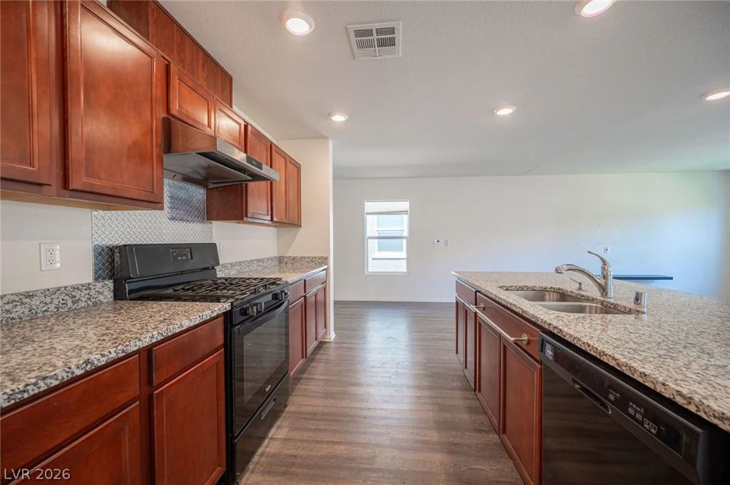 5548 Anshan, Las Vegas, NV 89148