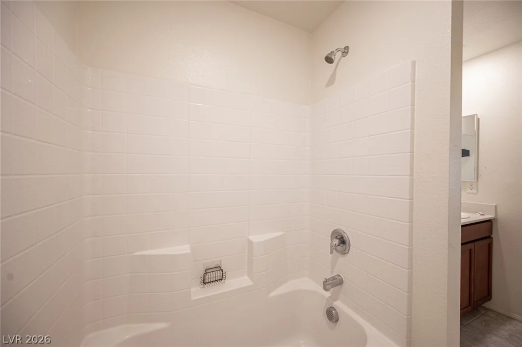 5548 Anshan, Las Vegas, NV 89148
