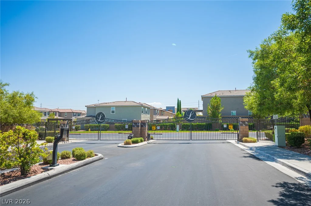 5548 Anshan, Las Vegas, NV 89148