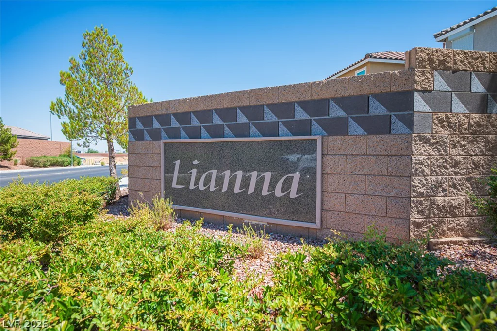 5548 Anshan, Las Vegas, NV 89148