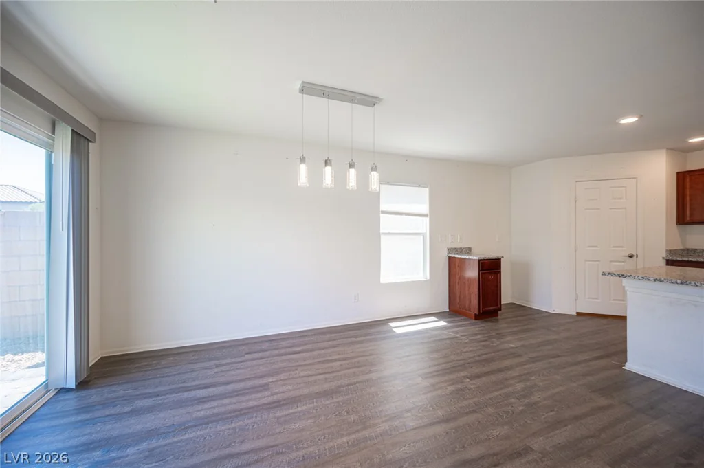 5548 Anshan, Las Vegas, NV 89148