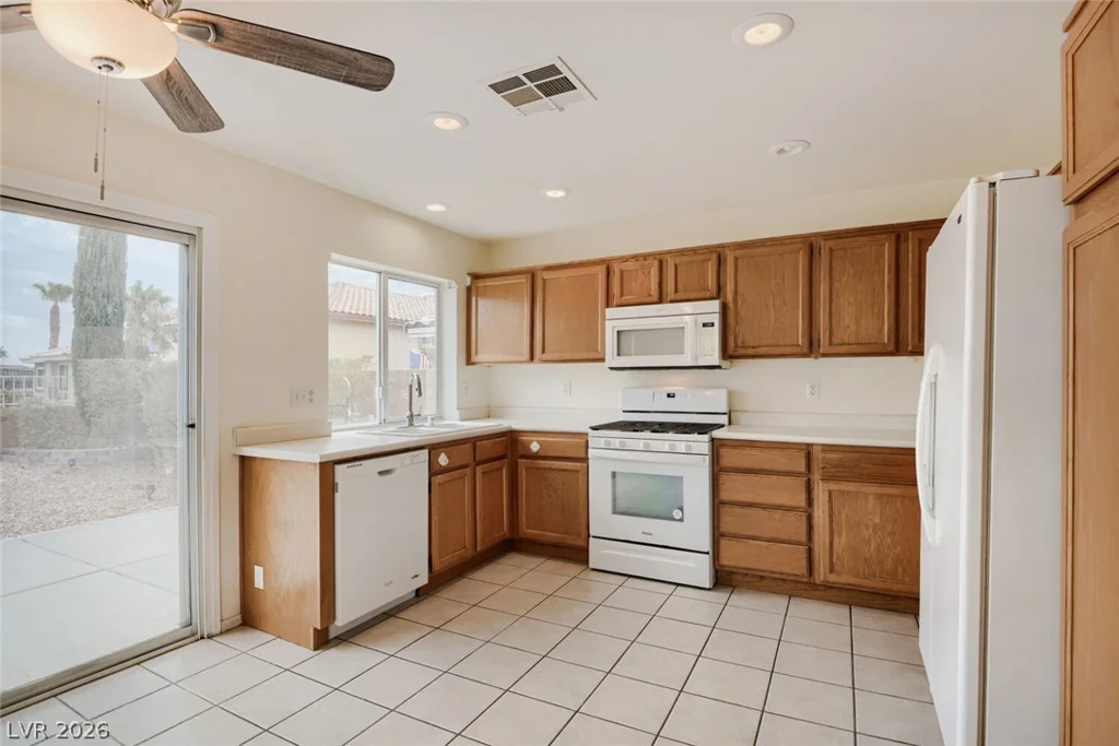304 McHenry, Las Vegas, NV 89144