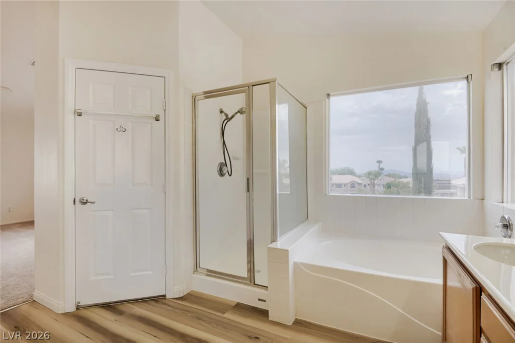 304 McHenry, Las Vegas, NV 89144
