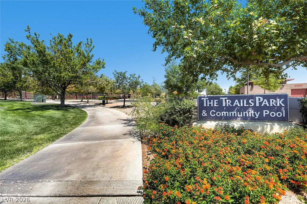 304 McHenry, Las Vegas, NV 89144