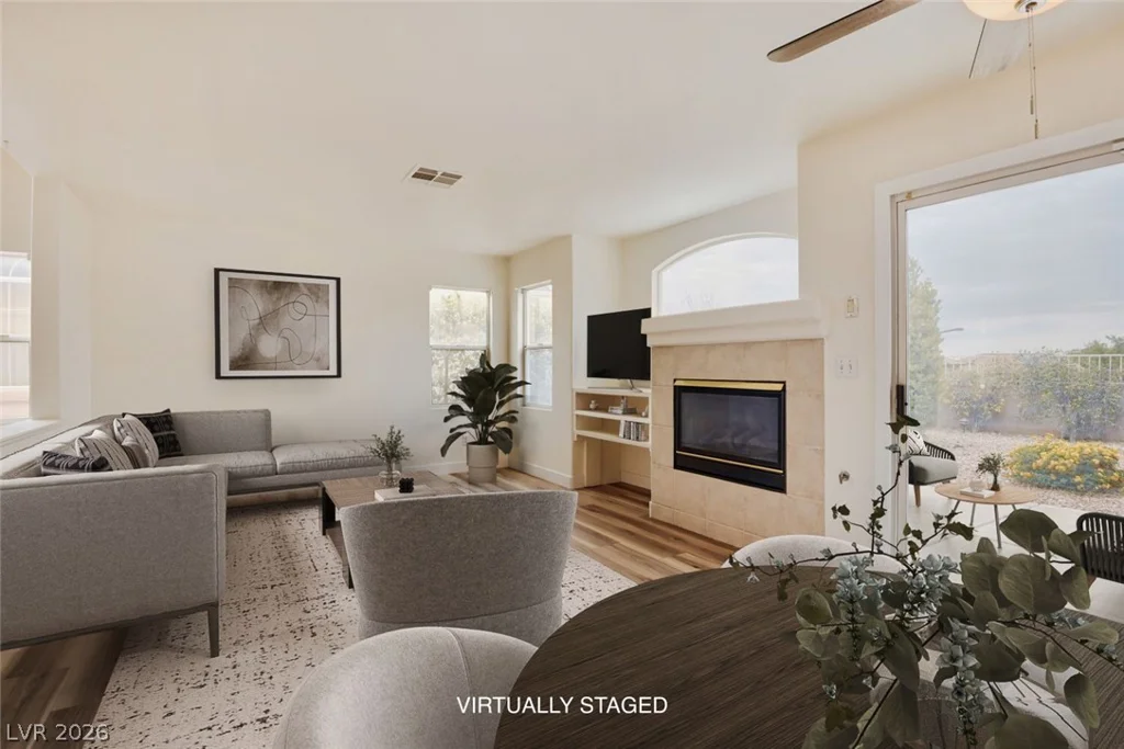304 McHenry, Las Vegas, NV 89144