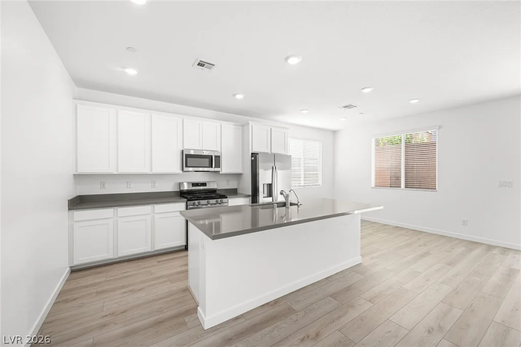 9773 Sunset Canyon, Las Vegas, NV 89178