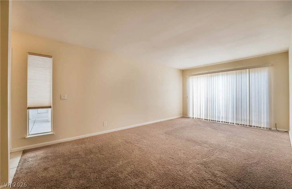 2831 GEARY, Las Vegas, NV 89109