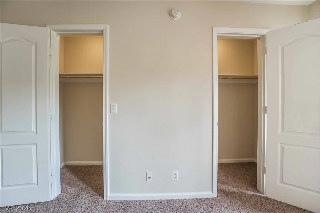 2831 GEARY, Las Vegas, NV 89109