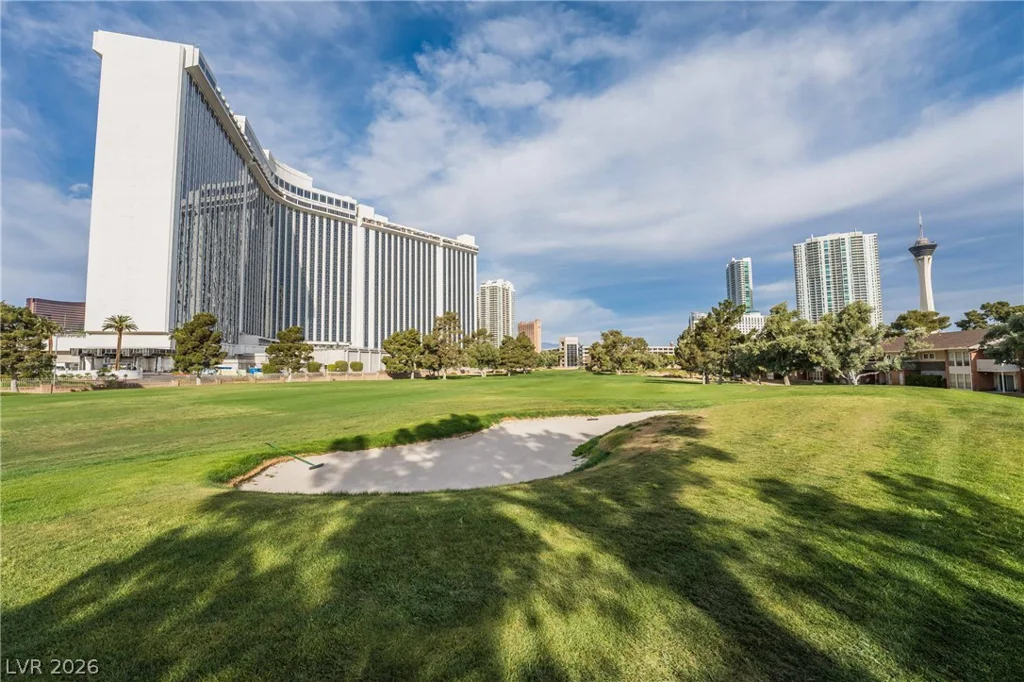 2831 GEARY, Las Vegas, NV 89109