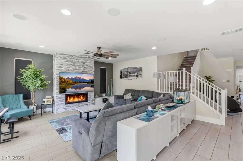 10937 White Alder, Las Vegas, NV 89138