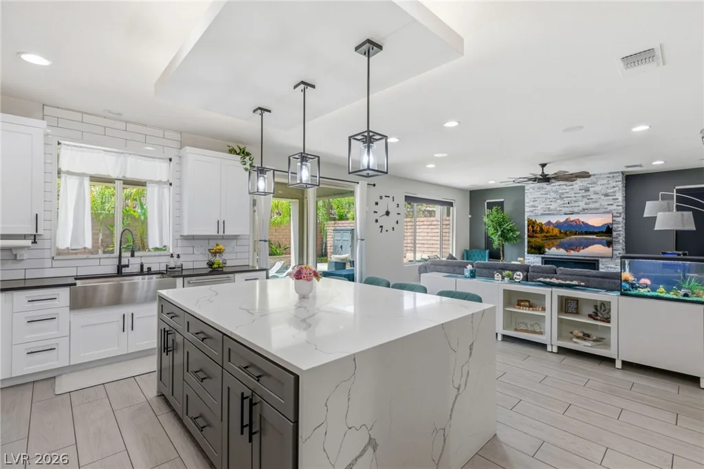 10937 White Alder, Las Vegas, NV 89138