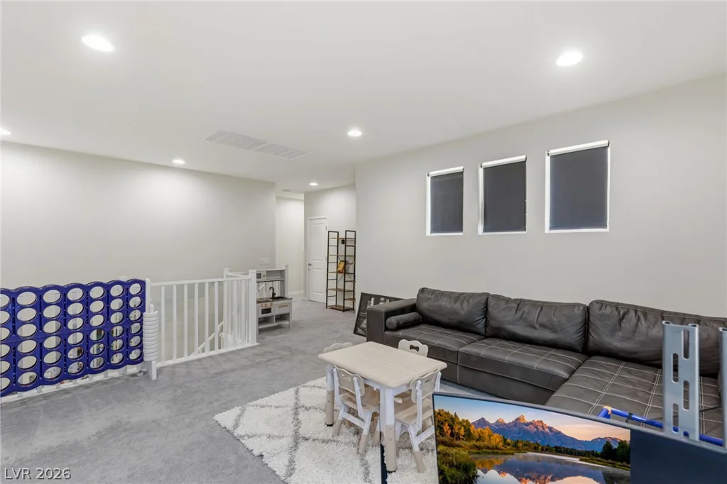 10937 White Alder, Las Vegas, NV 89138
