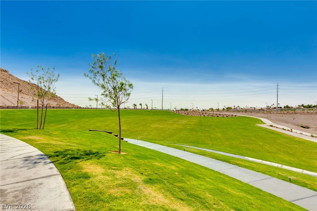 10937 White Alder, Las Vegas, NV 89138