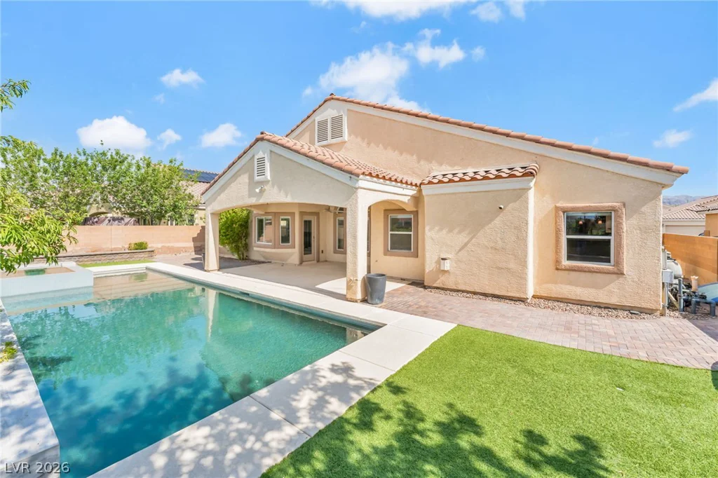 109 Whitetail Archery, North Las Vegas, NV 89084