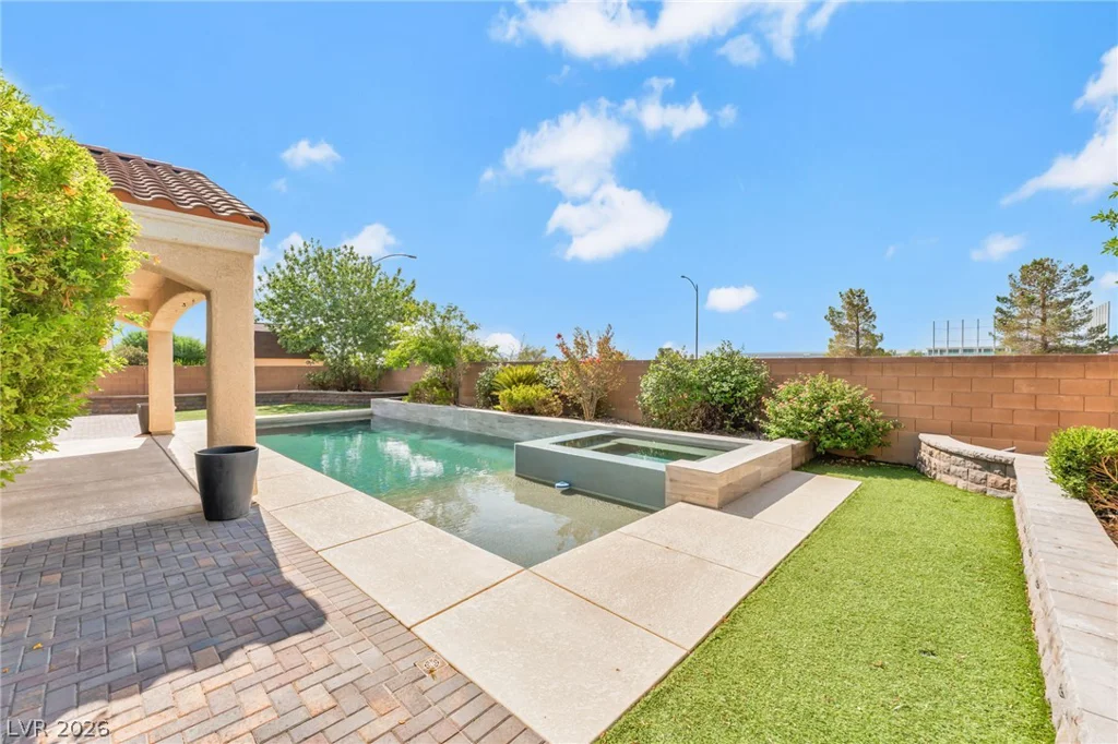 109 Whitetail Archery, North Las Vegas, NV 89084
