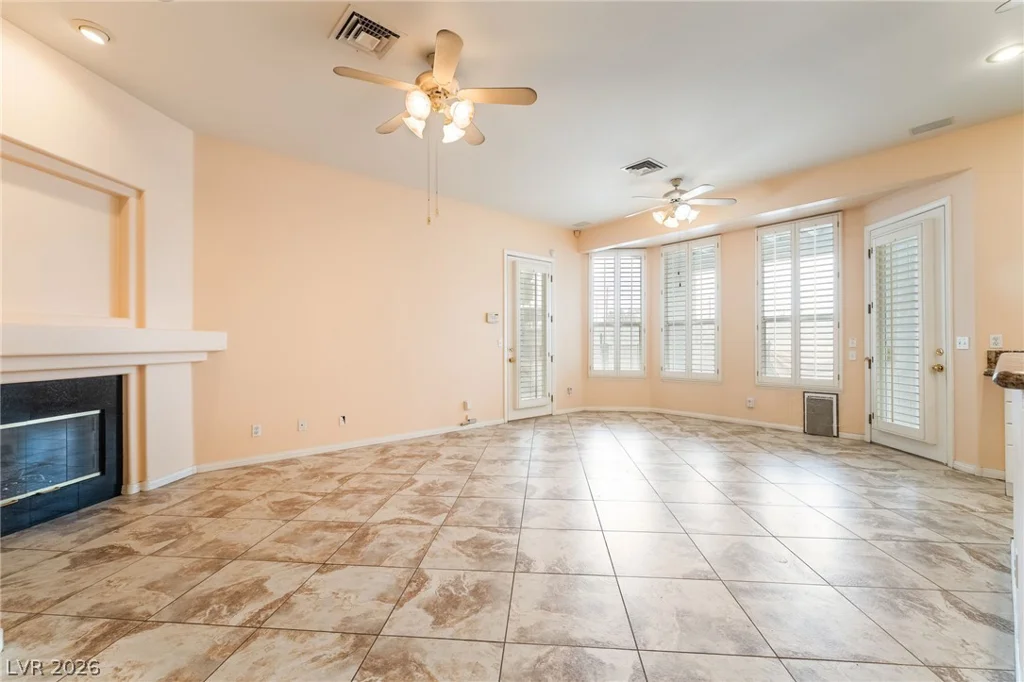 3775 Rick Stratton, Las Vegas, NV 89120