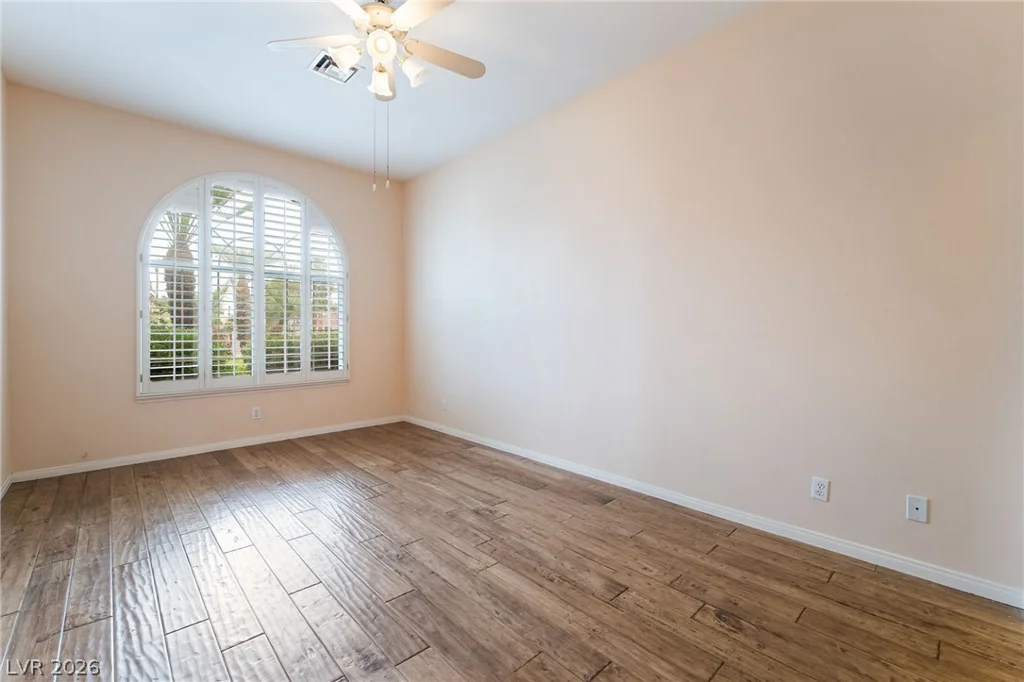 3775 Rick Stratton, Las Vegas, NV 89120