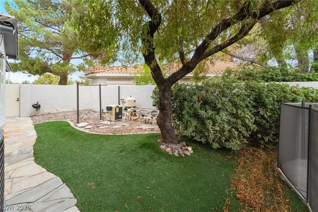 3775 Rick Stratton, Las Vegas, NV 89120