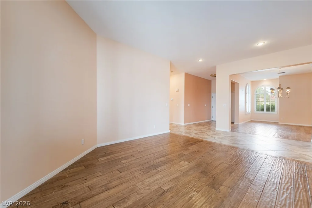 3775 Rick Stratton, Las Vegas, NV 89120