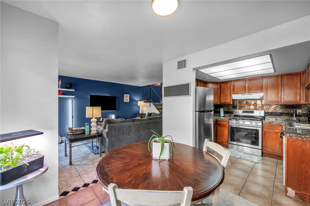 6443 Big Pine, Las Vegas, NV 89108
