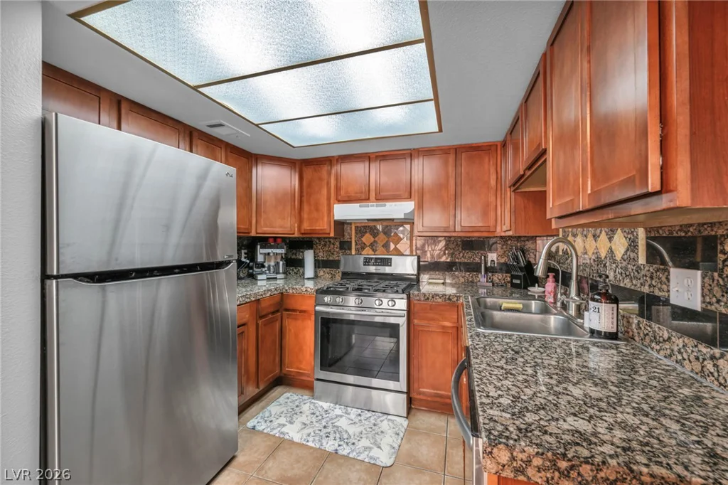 6443 Big Pine, Las Vegas, NV 89108