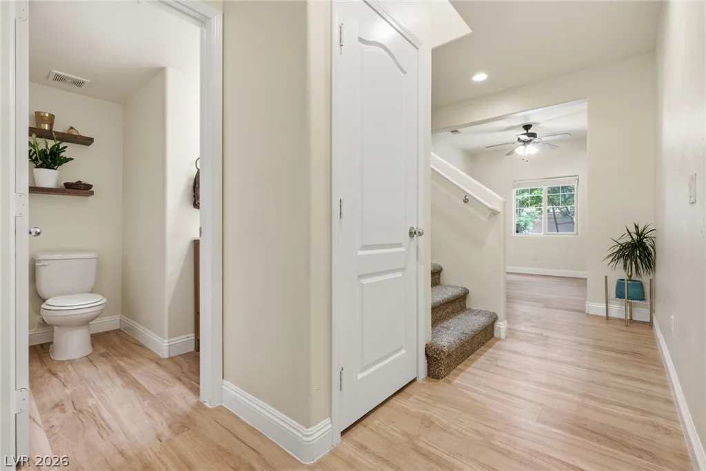10637 Axis Mountain, Las Vegas, NV 89166